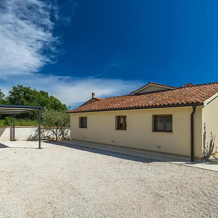 Monteci * Pula