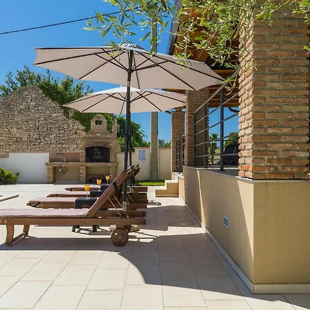 Monteci Holiday home *
